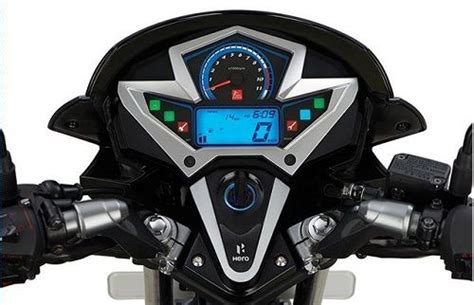 Like the cbz xtreme, the new hero xtreme is a 149.2cc bike that is powered by a single cylinder 4 stroke engine that can deliver a max power of 14.4 ps and torque of 12.80 nm. Hero CBZ Xtreme Digital Meter | Bikes | Pinterest | Heroes