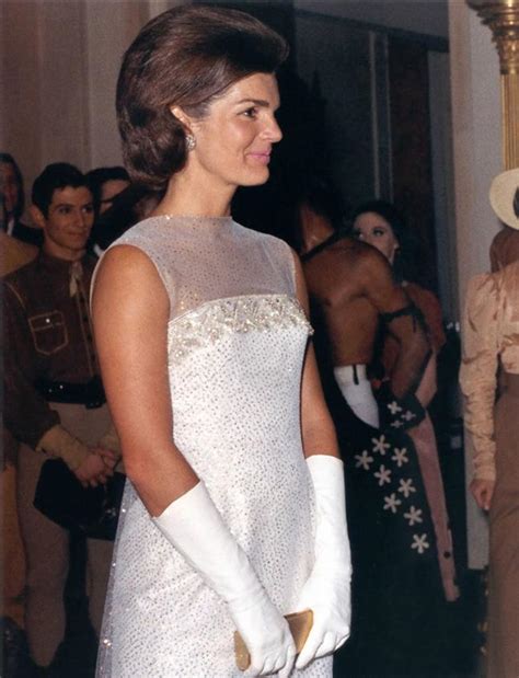 Filejacqueline Kennedy After State Dinner 22 May 1962 Wikimedia