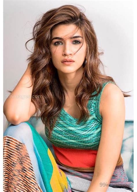 Kriti Sanon Hot Hd Photos And Wallpapers For Mobile 1080p 36077 Kritisanon Actress Model