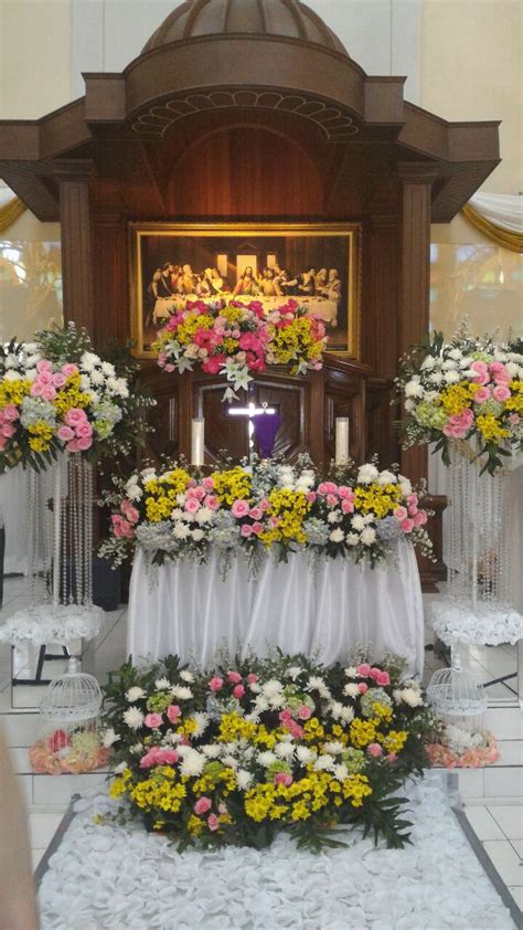 Toko pesan bunga 24 jam surabaya. Wow 25+ Gambar Rangkaian Bunga Altar Gereja - Gambar Bunga Indah
