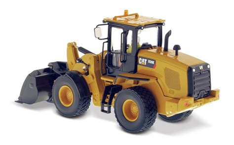 Works like the real thing. Cat Diecast 930K Wheel Loader 85266 - Catmodels.com