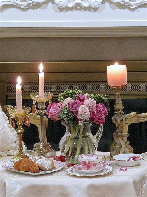 Browse 171 elegant candle table decorations on houzz whether you want inspiration for planning elegant candle table decorations or are building designer elegant candle table decorations from scratch, houzz has 171 pictures from the best designers, decorators, and architects in the country, including paula grace designs, inc. Table for Two: A Romantic Table Setting for Valentine's ...