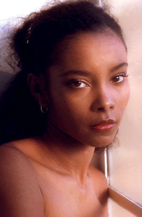 Rosanne Katon Born February 5 1954 Is An Classic Black Beauties