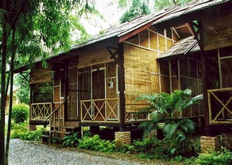 Rumah bambu merupakan rumah tradisional has nusantara. 21 Desain Rumah Bambu Unik Sederhana Modern | RUMAH IMPIAN