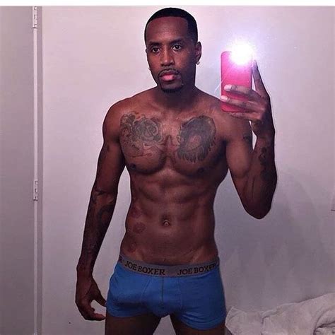 Nicki Minajs Ex Safaree Shares A Photo Of His Eggplant 18