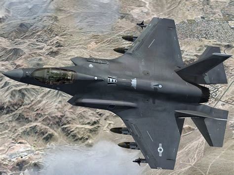 Kedua garis ini akan jadi panduan anda saat menggambar pesawat terbang bersayap ganda. Gambar Pesawat Tempur F-35 JSF | Fighter Jet Picture and ...