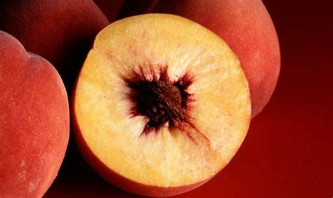The Easiest Ways To Soften Peaches In A Flash