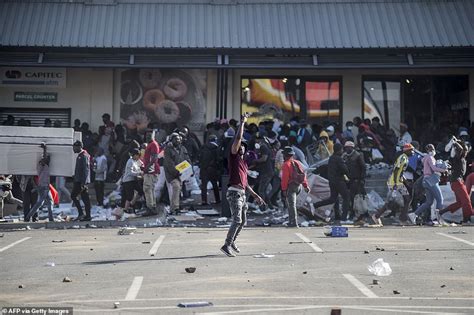 South Africa In Chaos At Least 72 Are Dead In Riots Across Country