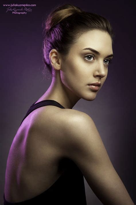 Pin By Ajay Asavale On Portraits Of Women Studio Photography Lighting