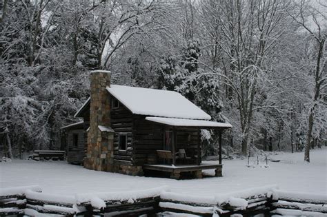 Snowy Christmas Scenes Snowy Cabin Christmas Scene  Pictures Log Cabin Rustic Cabin