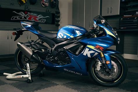 free download wallpaper moto suzuki gsx r 750 2015 motogp motos suzuki gsx r [1418x953] for your