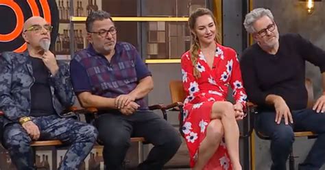 גלילות עוף פריכות עם רוטב צ'ילי מתוק. מאסטר שף ברייטינג מדהים של 23.4 אחוזים: כאילו לא היה פיצול ...