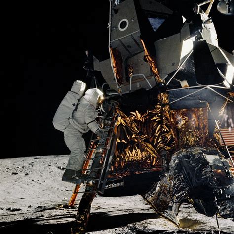 Starhub Celebrates The 50th Anniversary Of The Apollo 11 Moon Landing