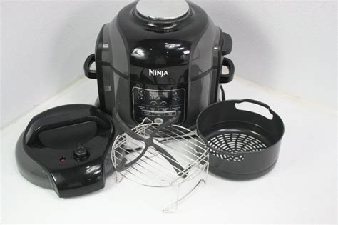I can tell you that if you purchase a ninja foodi, you can safely pass on your air fryer, instant pot, and slow cooker or crock pot. Ninja Foodi Slow Cooker Instructions : Ninja Foodi Apple Cinnamon Roast - Slow Cooker - Mommy ...