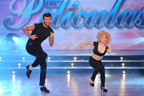 Video De Noelia Pompa Y Hernan Piquin En El Baile De Musica De