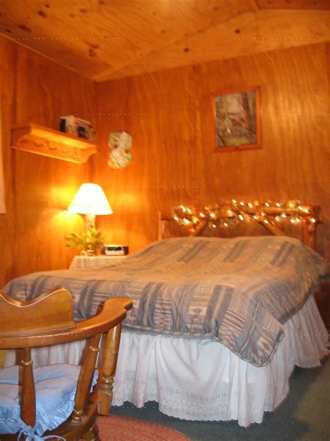 Nearby attractions include clear creek metro park (1.4 miles), hocking hills market (4.2 miles), and wahkeena nature preserve (4.4 miles). Thunder Ridge Cabins B&B - Hocking Hills Bed and Breakfasts