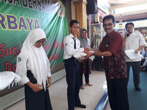 Te ayudamos a conectar con gente de todo el mundo y encontrar nuevos amigos. Sekolah Ini latih Kepedulian Peserta Didiknya dengan ...