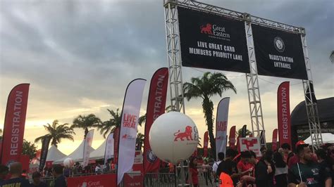 8.5km + 12 obstacles awaits you on 23rd febuary 2019 at sepang international circuit. Viper Challenge Sepang International Circuit - YouTube