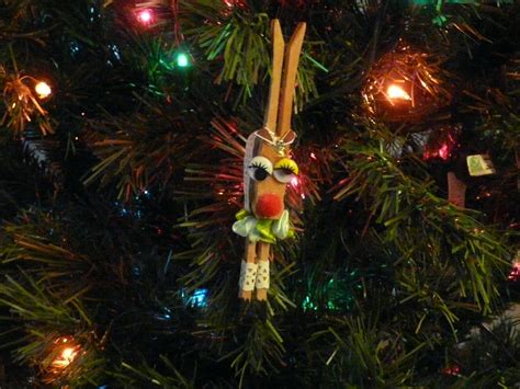 Easy Clothespin Reindeer Ornaments A Christmas Craft To Do With Kids