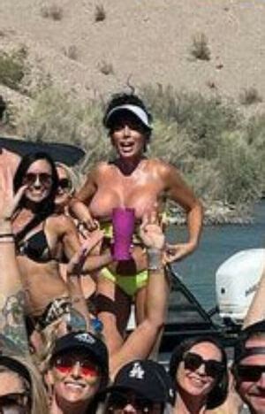 Stefanie McCleary Nude Leaks Fapello