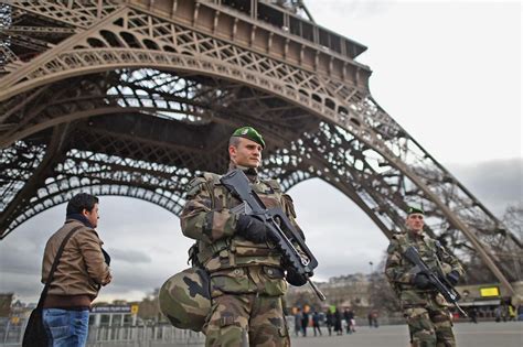 France To Deploy 10000 Troops To Guard Vulnerable Sites