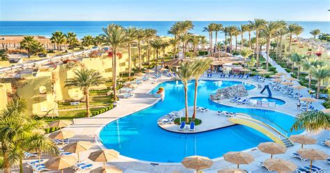 There's free parking, as well as a free airport shuttle (available. Hotel Palm Beach Resort (Zima 2020/2021) • Hurghada ...