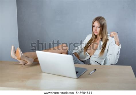 sexy office women 87 775 images photos et images vectorielles de stock shutterstock