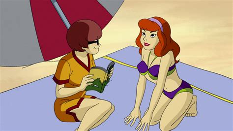 Image Velma And Daphne In Beach 03png The Parody Wiki Fandom