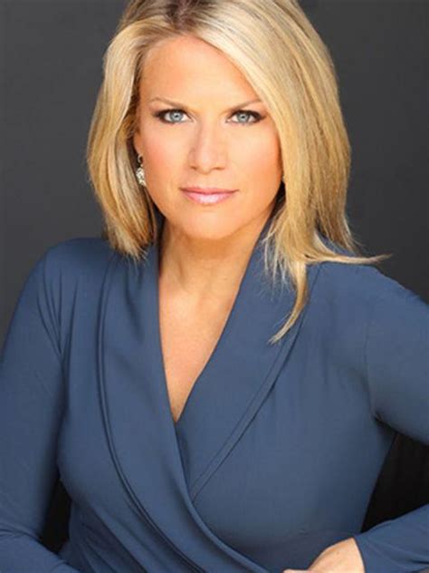 News Anchor Martha Maccallum Is She Satisfied With Her Both Career And Earnings Know Her Net