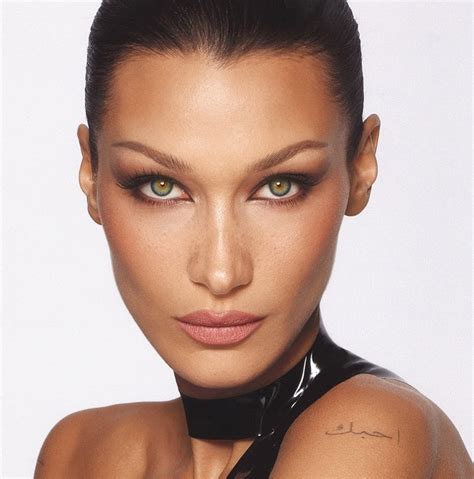 Bella Hadid For Charlotte Tilbury See Her Lipstick Ad