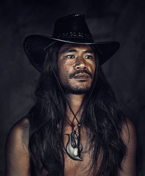 White Wolf Stunning Portraits Of The Maori People By Photographer