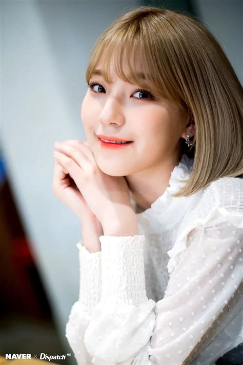 fromis 9 baek jiheon pepero day event by naver x dispatch