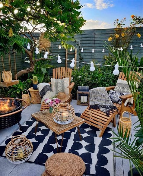 Pin Em Outdoor Spaces