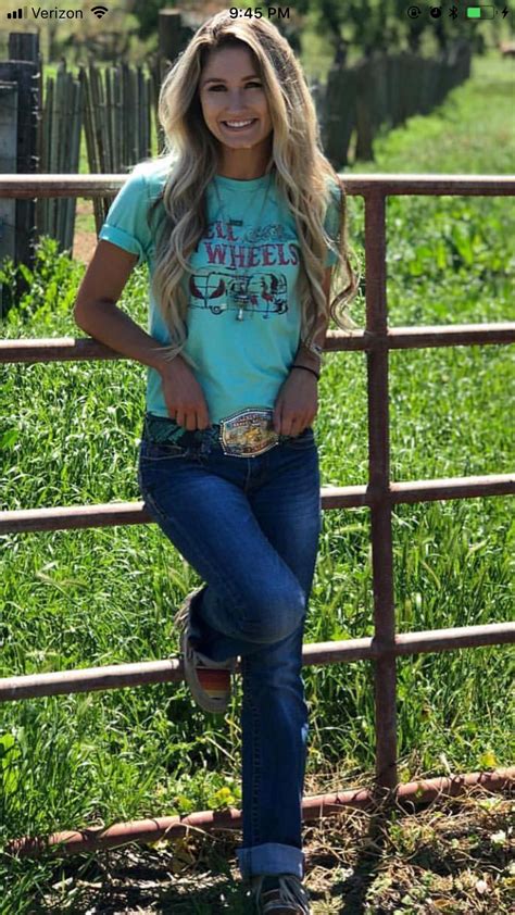 pretty cow girl 😍😍😍😍 country outfits country style outfits cute cowgirl outfits
