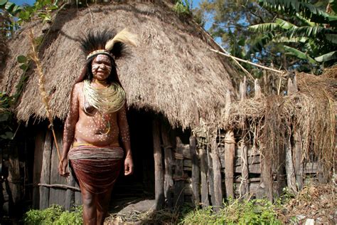 Mengenal Pakaian Adat Papua Yang Tak Hanya Koteka Cle Vrogue Co