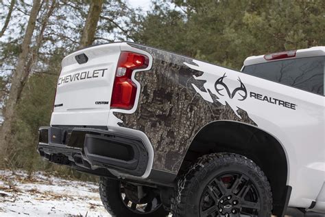 This Is The 2021 Chevrolet Silverado Realtree Edition Gm Authority