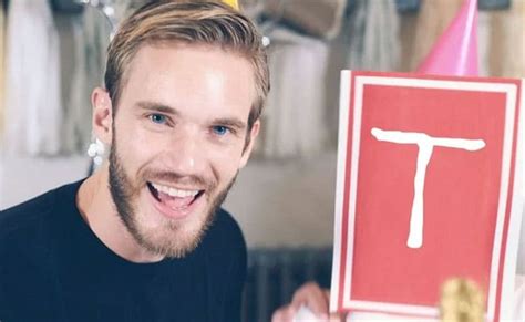 Feels Amazing To Be Here Says Worlds Top Youtube Star Pewdiepie As He