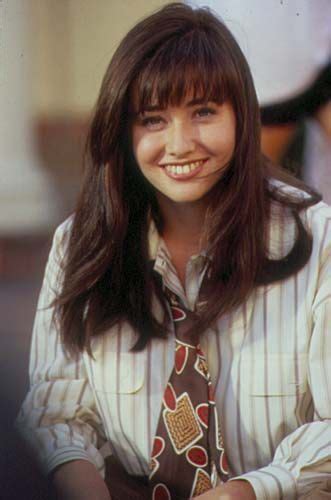 how to dress like brenda walsh beverly hills 90210 shannen doherty beverly
