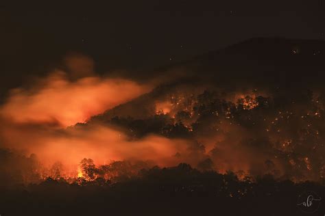 Gatlinburg Tn Wildfires Wildfire In The Great Smoky Mountains In 2016