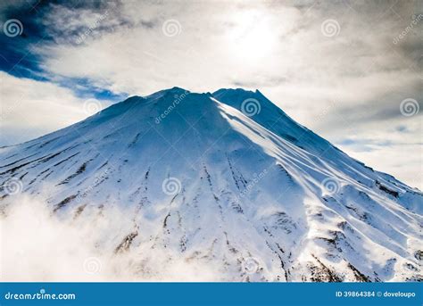Crater Of Snowy Volcano Stock Photo Image Of Moutain 39864384