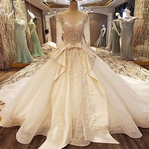 Buy Top Design Sleeveless Sexy Lace Designer Wedding