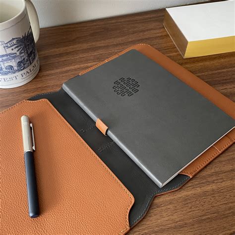 Folio Review Harber London Leather Notebook Cover — The Gentleman