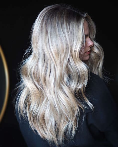 Blonde Hair Color Specialist, Kansas City [Gallery & Work]