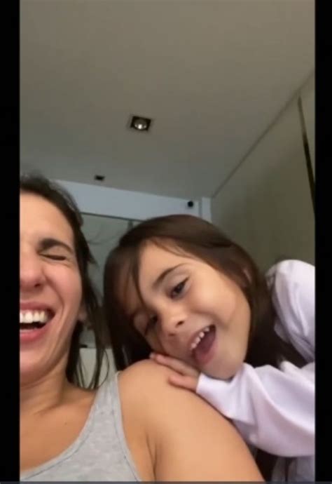 Cinthia Fernández Compartió Un Video Donde Su Hija Hizo