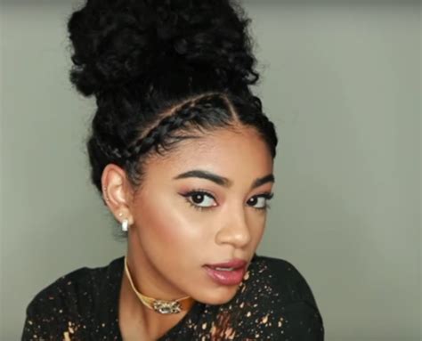 17 Really Cute Hairstyles For People With Naturally Curly