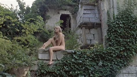 Naked Marie Pierre Castel In The Shiver Of The Vampires