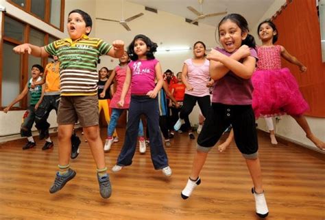 Perfect Dancing Classes For Your Kids Happy Feet Steps On Toes Dance