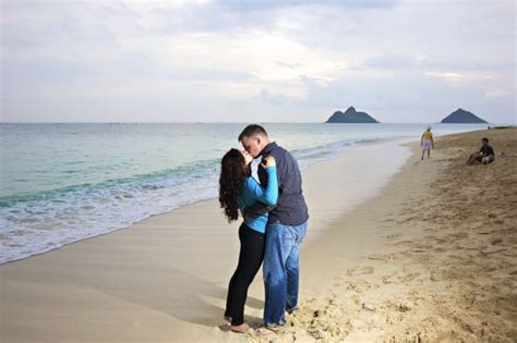 Show Me Your Beach Engagement Pictures