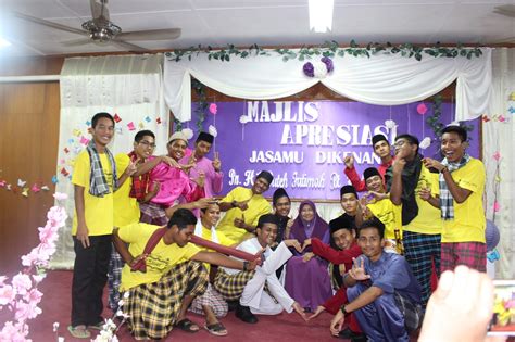 Berikut dikongsikan adalah maklumat tentang senarai kolej vokasional dan kursus yang ditawarkan di seluruh negeri malaysia Kolej Vokasional (Pertanian) Teluk Intan