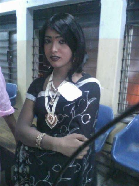 Indian Crossdressers Wearing Saree And Salwar Kameez Story Of